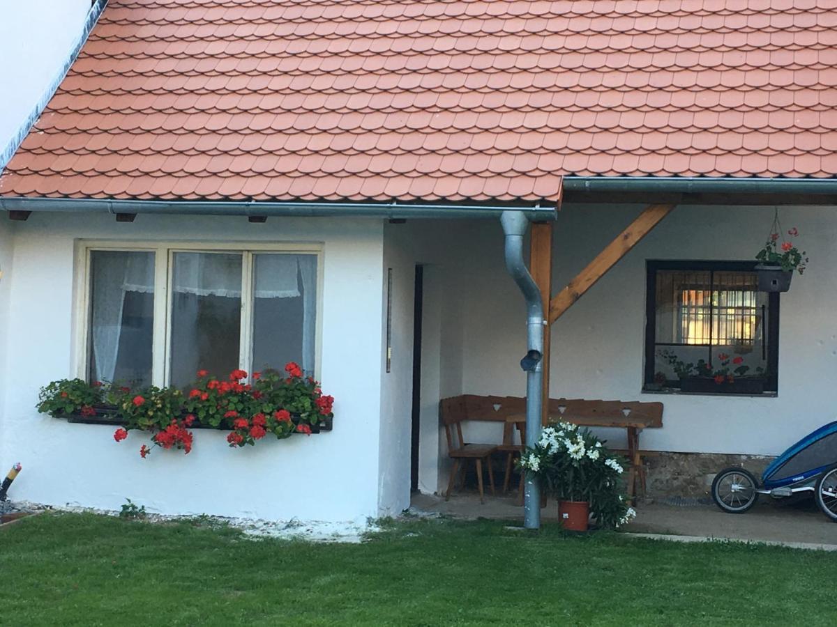 Statek Stranovice Apartman Malenitz Kültér fotó